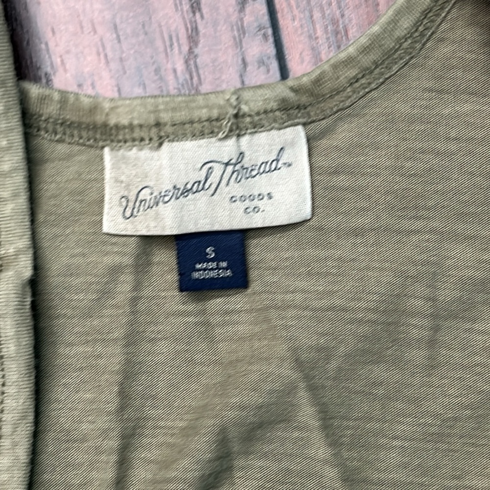 Universal Thread olive jumpsuit size small - Picture 3 of 4
